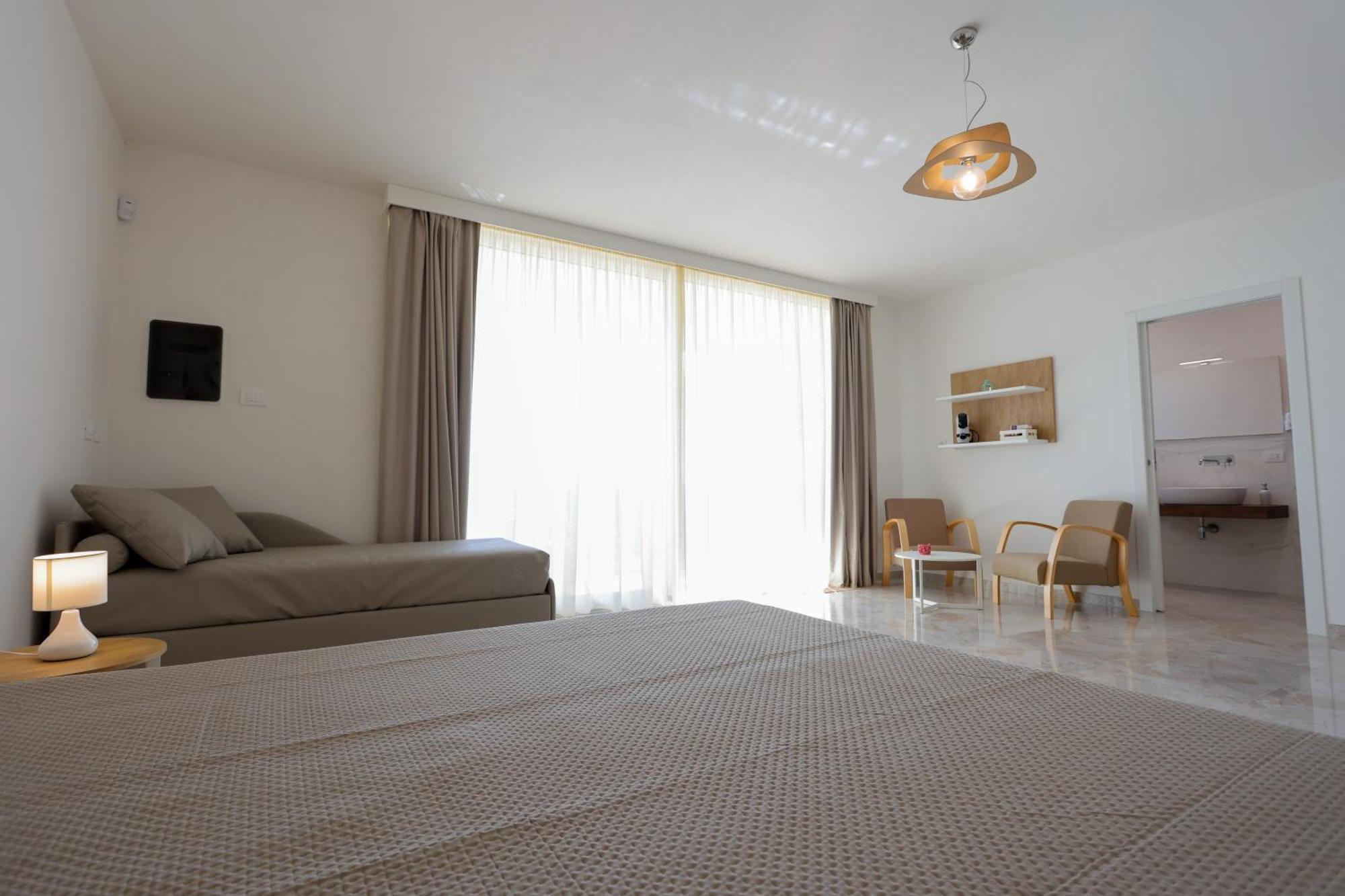 Le Murge Del Salento Hotel B&B Depandance Uggiano La Chiesa Værelse billede