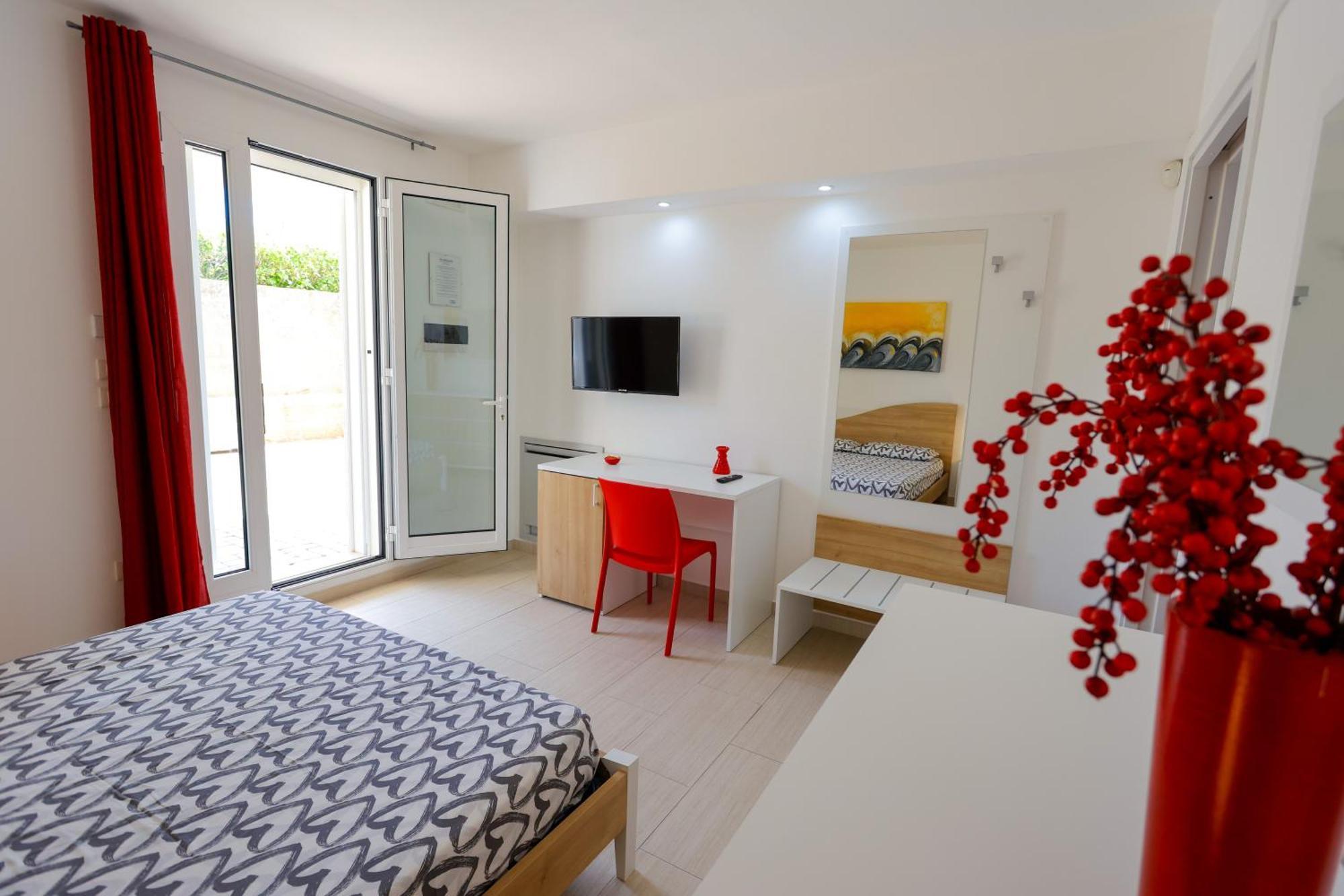 Le Murge Del Salento Hotel B&B Depandance Uggiano La Chiesa Værelse billede