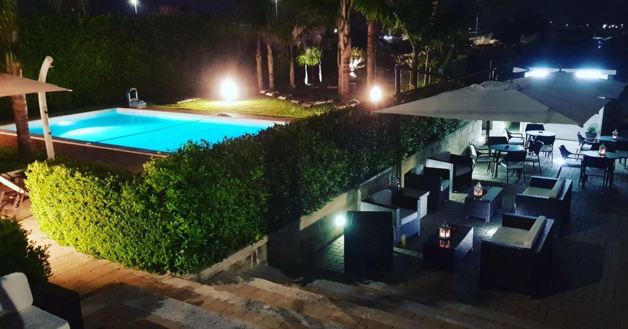Le Murge Del Salento Hotel B&B Depandance Uggiano La Chiesa Eksteriør billede